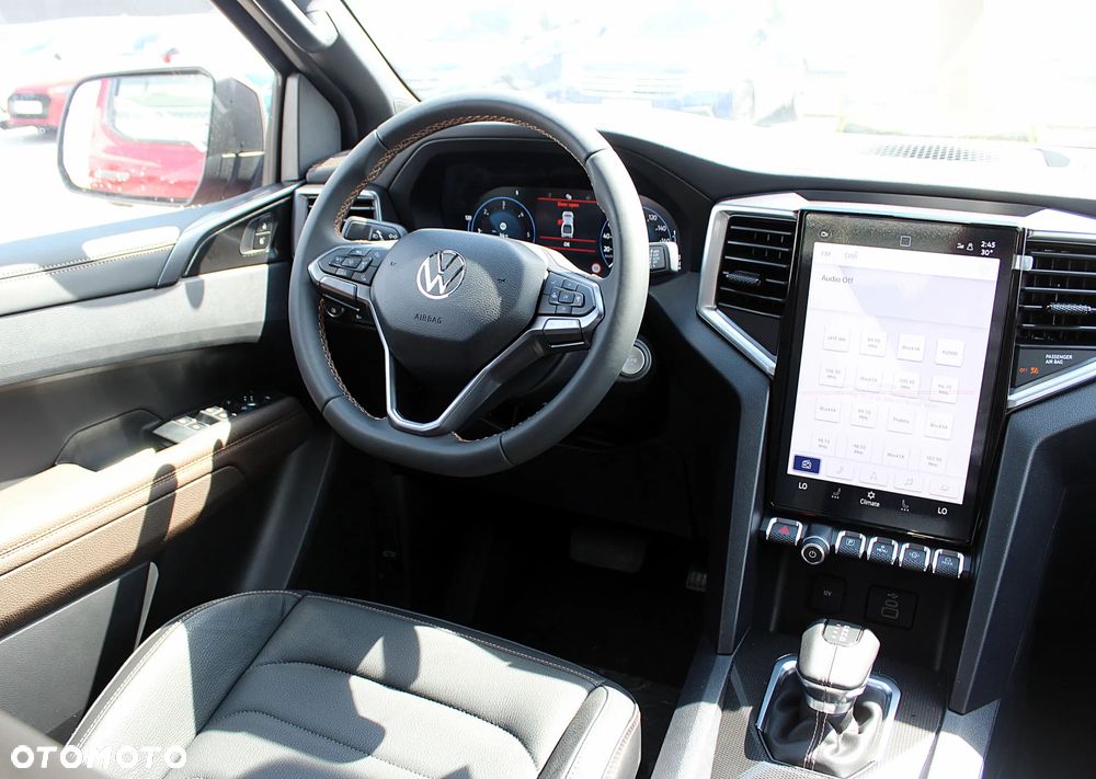 Volkswagen Amarok - 8