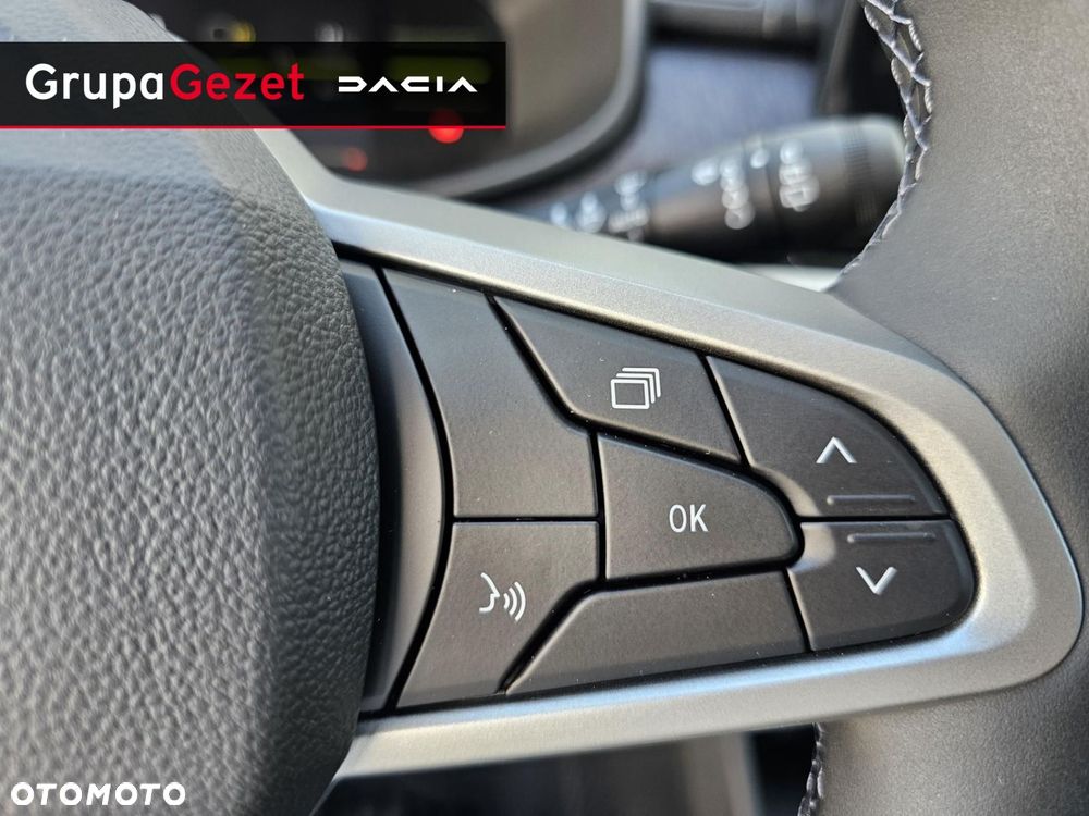 Dacia Sandero - 8