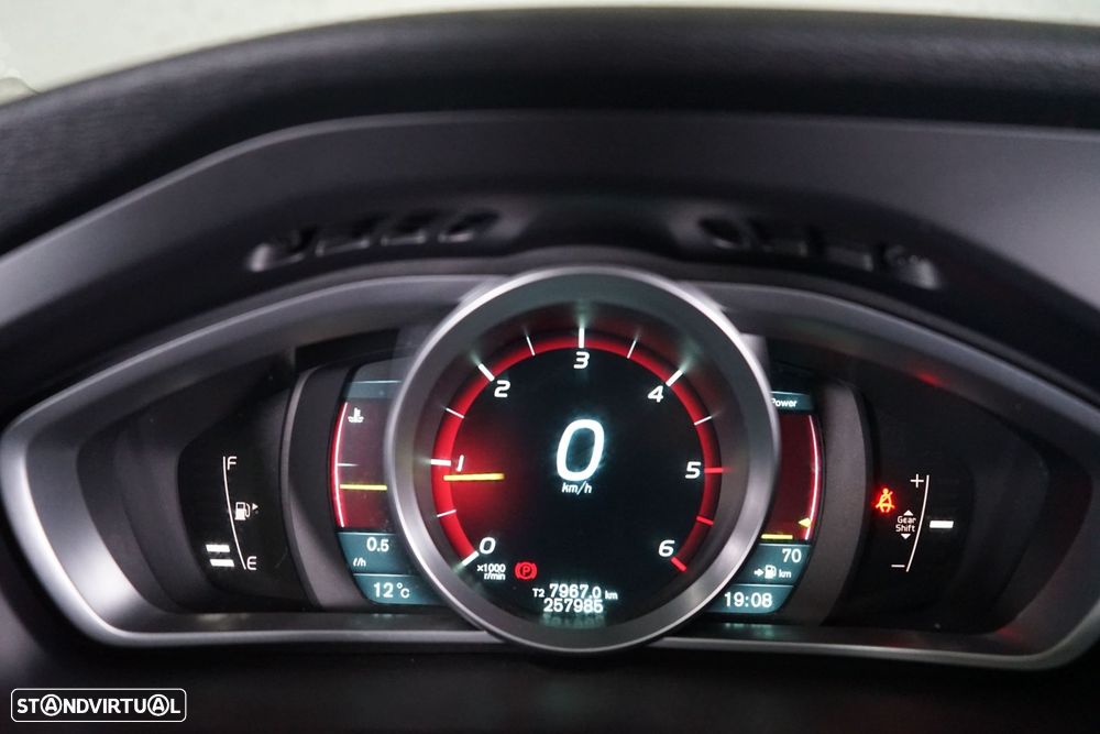 Volvo V40 1.6 D2 Summum - 27