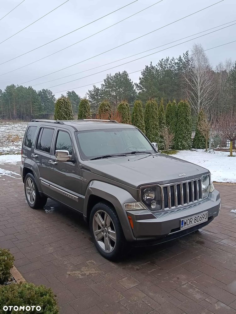 Jeep Liberty - 1