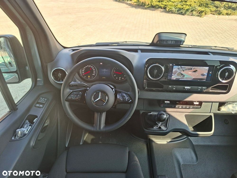 Mercedes-Benz Sprinter Sprinter - 8
