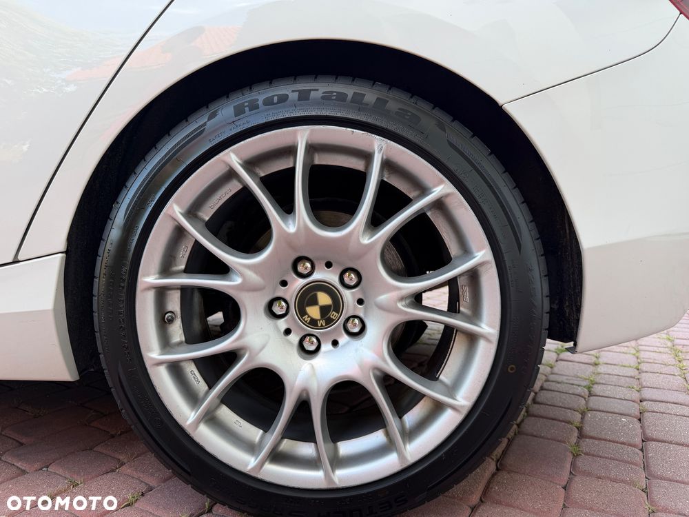 BMW Seria 1 116d - 15