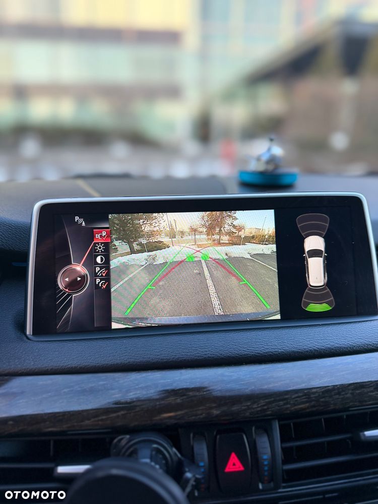 BMW X5 xDrive35i - 23