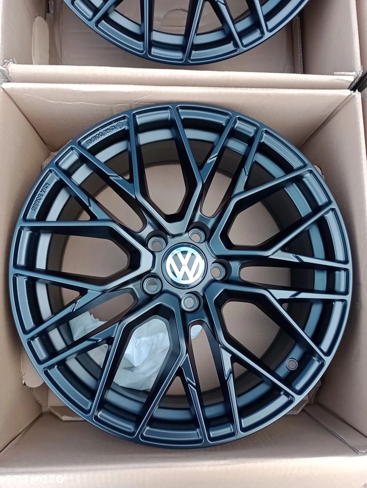FELGI ALUMINIOWE NOWE  5x112 R18 8J ET30 VOLKSWAGEN GOLF JETTA PASSAT SCIROCCO SHARAN TIGUAN TOUAREG TOURAN ARTEON CC CADDY T-ROC - 8