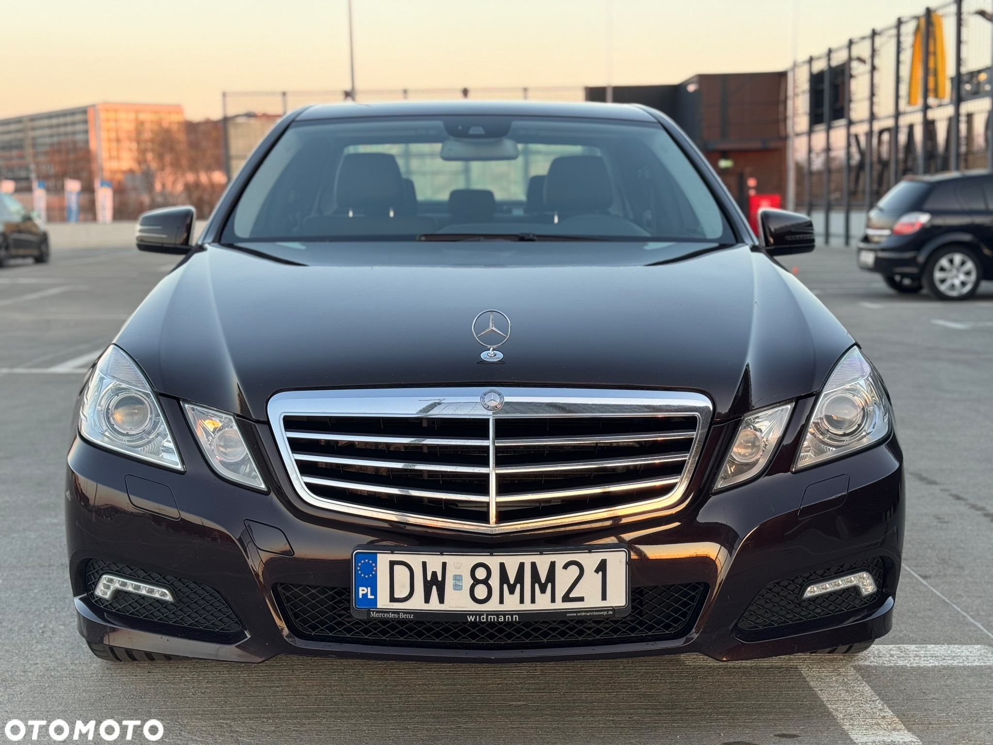 Mercedes-Benz Klasa E 350 CDI BlueEff Avantgarde - 18