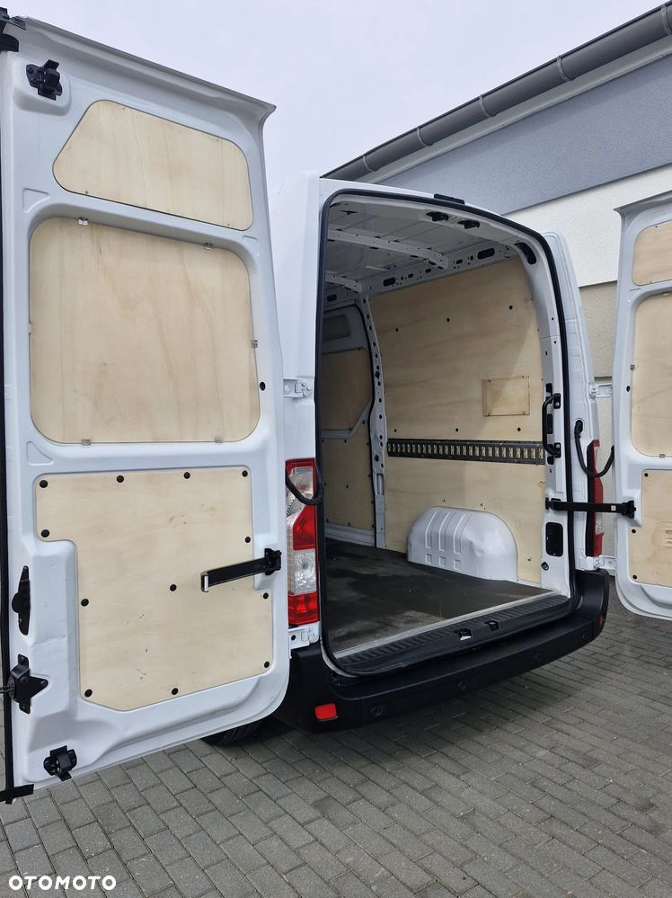 Renault Master, 2023 X, L2H2, nawigacja, tempomat, klima, kamera cofania - 10