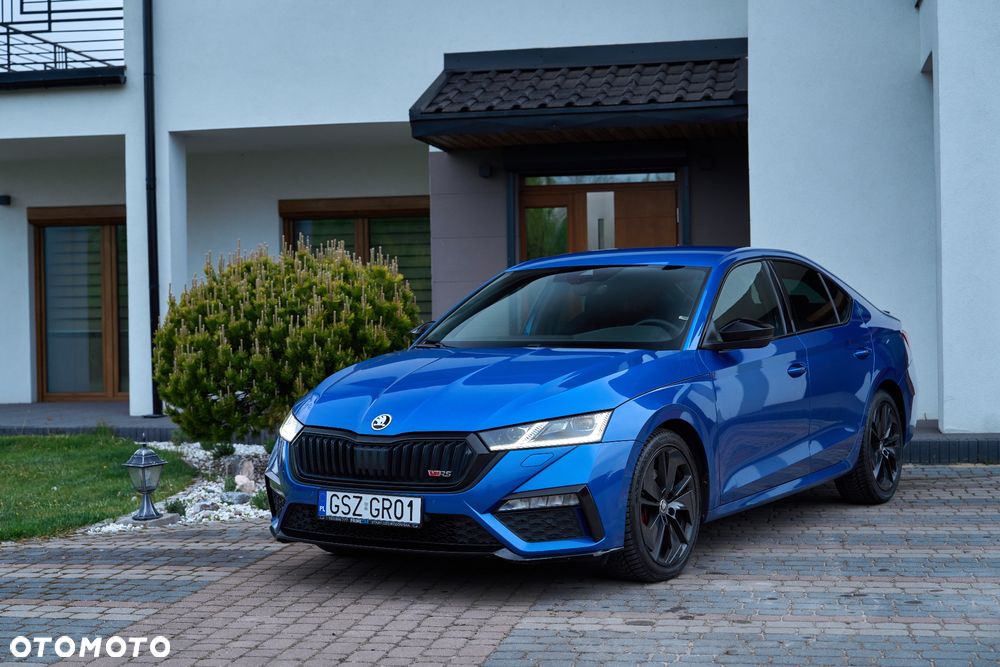 Skoda Octavia 2.0 TDI DSG RS - 2