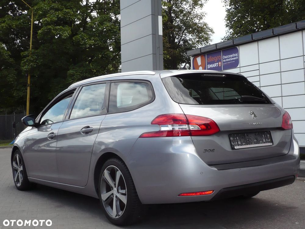 Peugeot 308 - 3