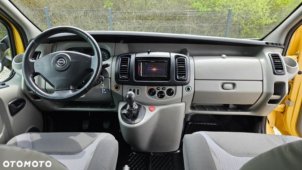 Opel Vivaro - 29