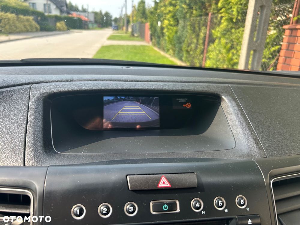Honda CR-V 2.0 Comfort (2WD) - 11