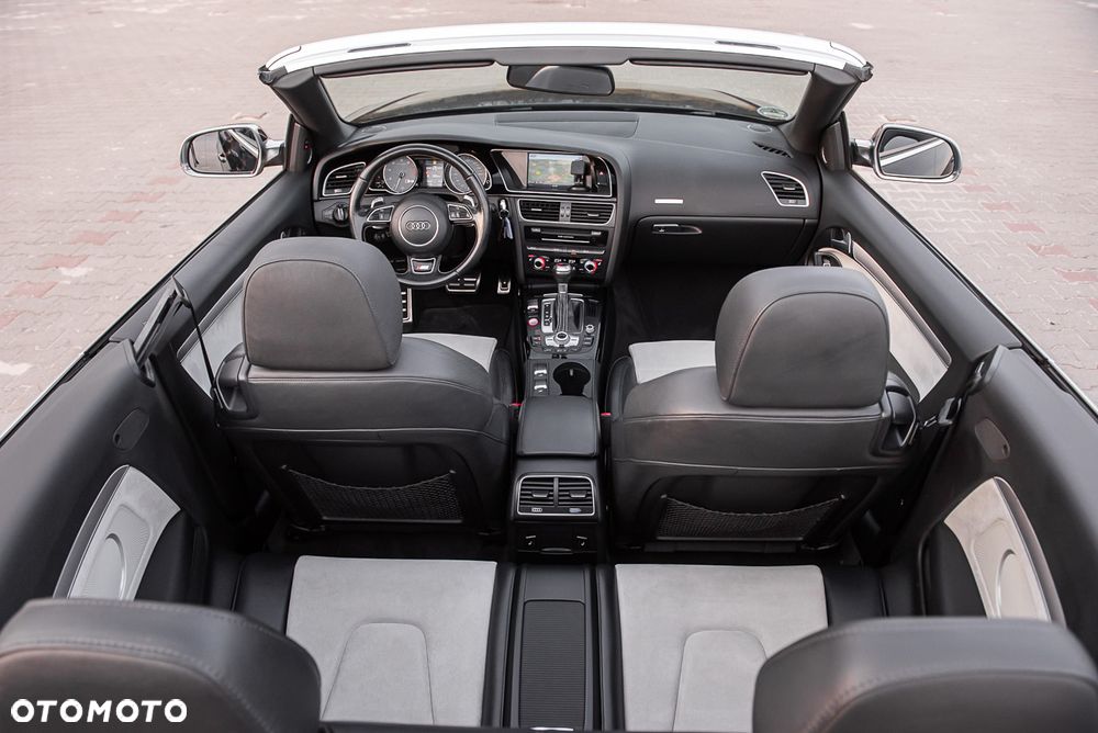Audi S5 Cabrio S tronic - 30