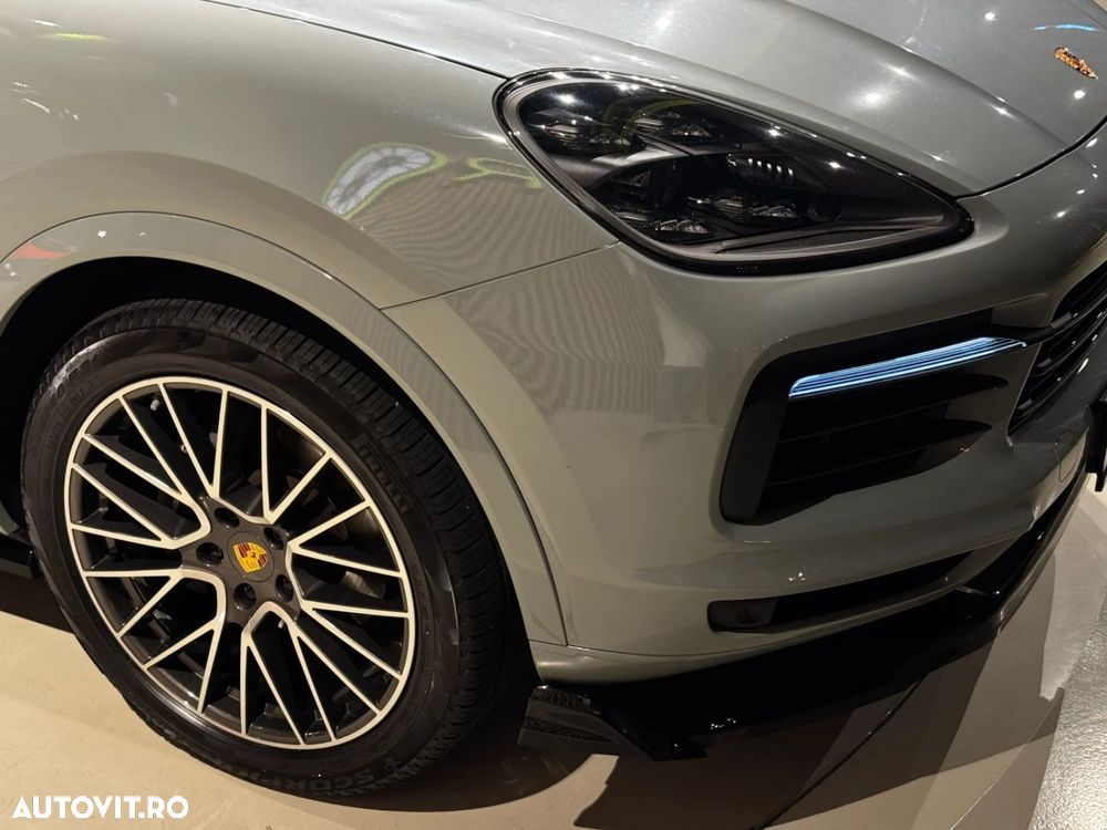 Porsche Cayenne Coupe - 15