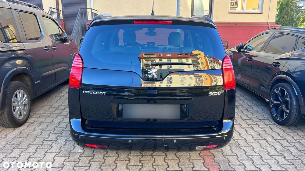 Peugeot 5008 1.6 THP Allure 7os - 3