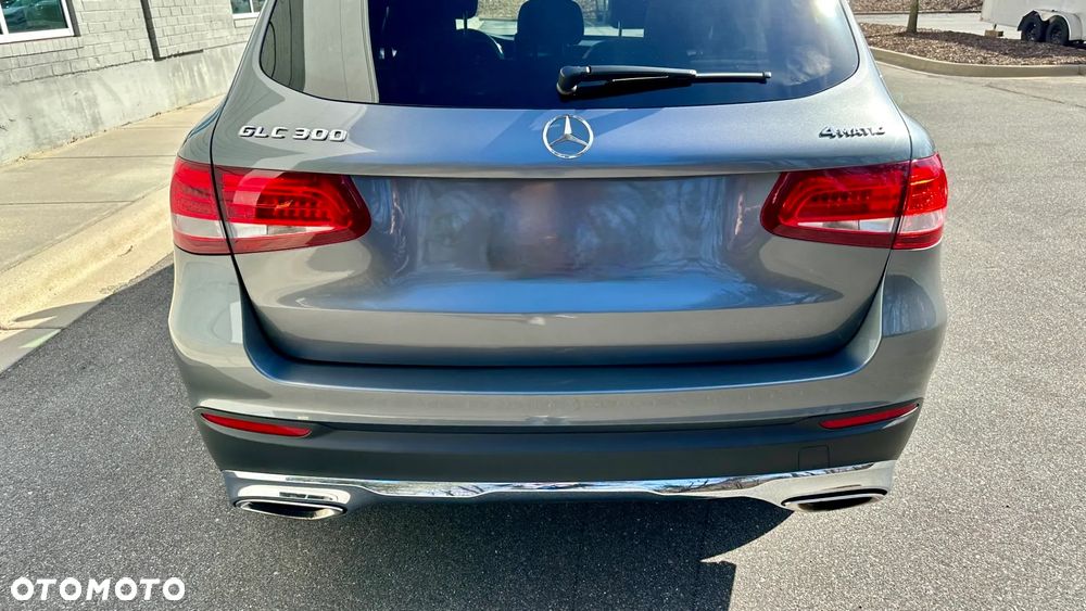 Mercedes-Benz GLC - 8