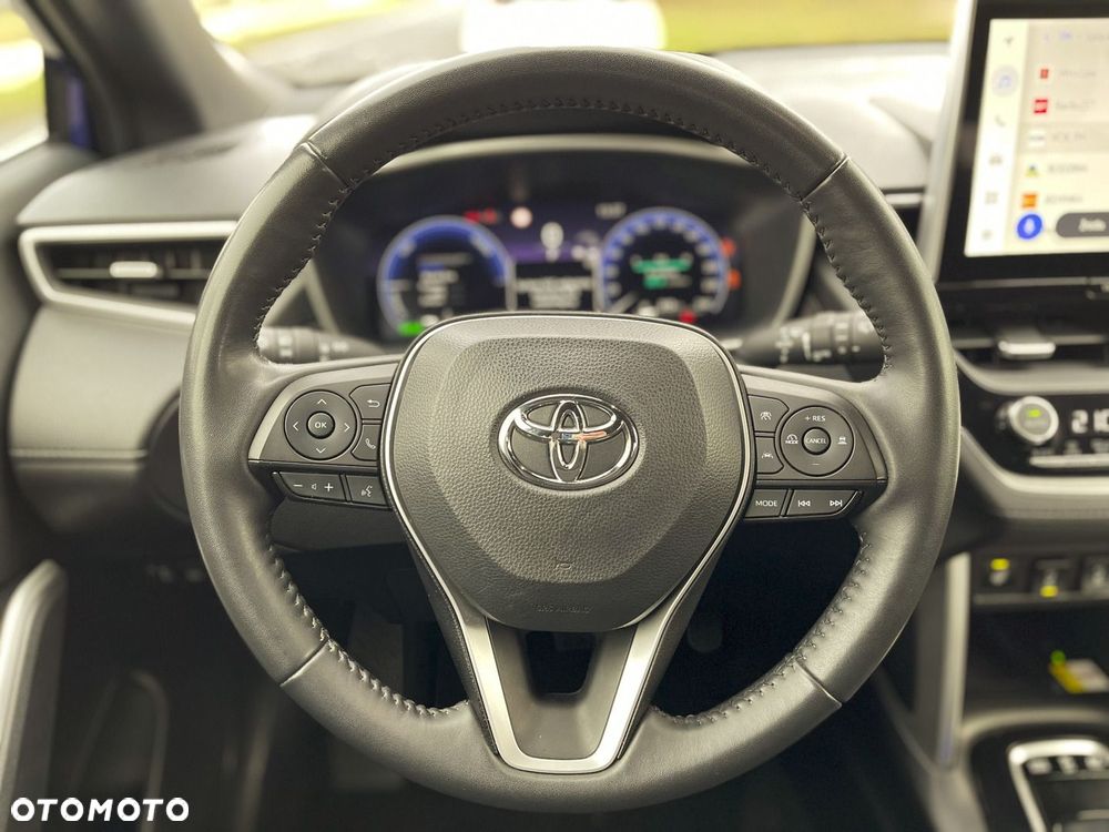 Toyota Corolla Cross - 16