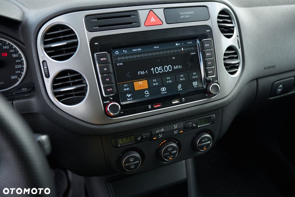 Volkswagen Tiguan - 17