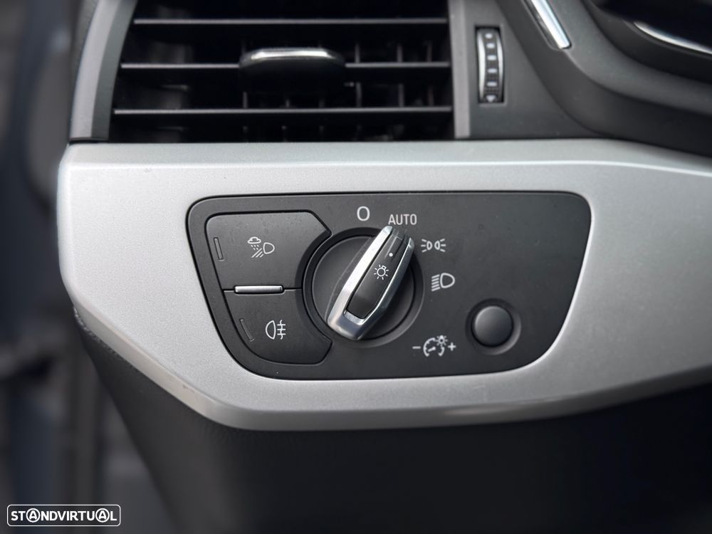 Audi A4 Avant 35 TDI Sport S tronic - 22