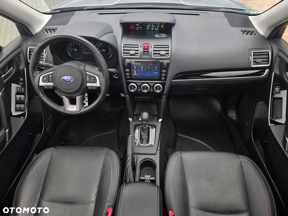 Subaru Forester 2.0 XT Platinum Lineartronic - 17