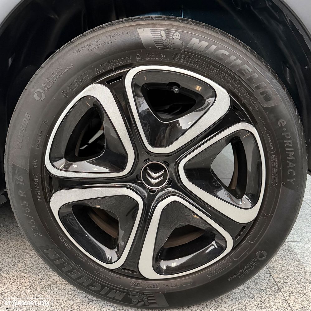 Citroën C3 1.2 PureTech C-Series - 6