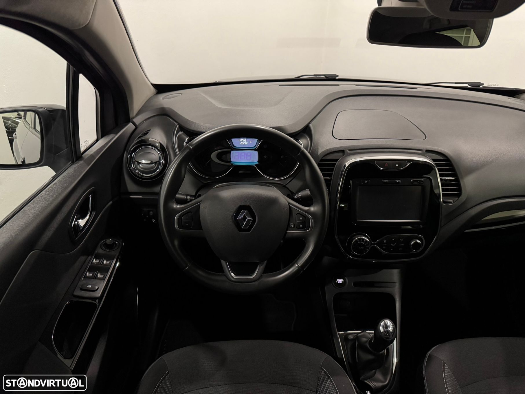 Renault Captur 0.9 TCE Exclusive - 8