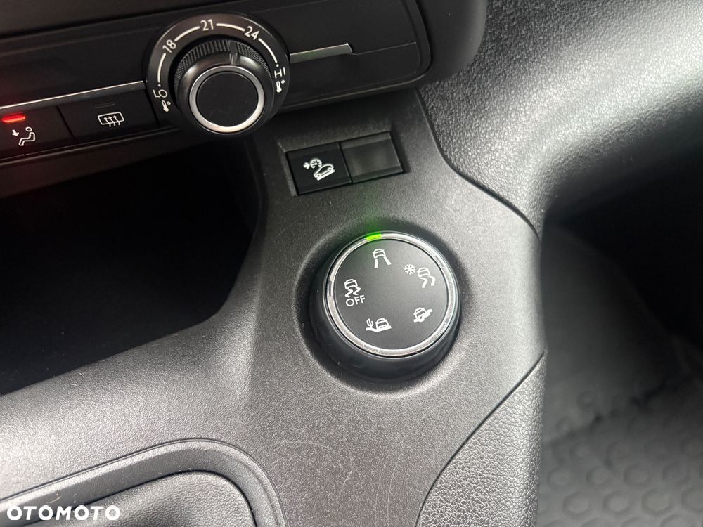 Opel Combo 1.5 D Start/Stop Elegance - 21