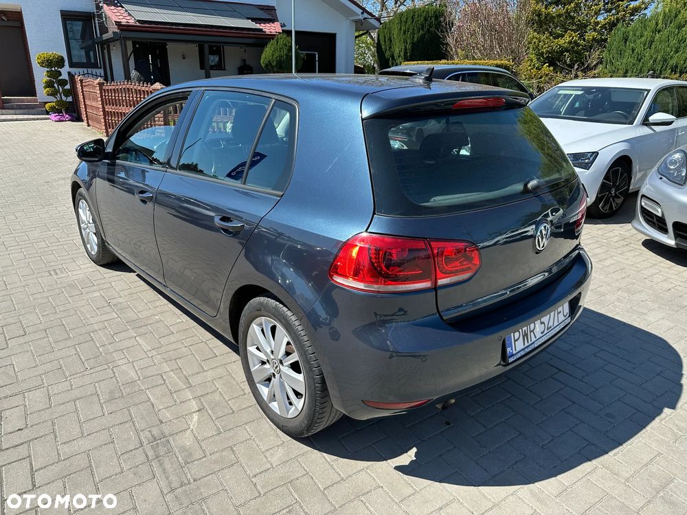 Volkswagen Golf - 4