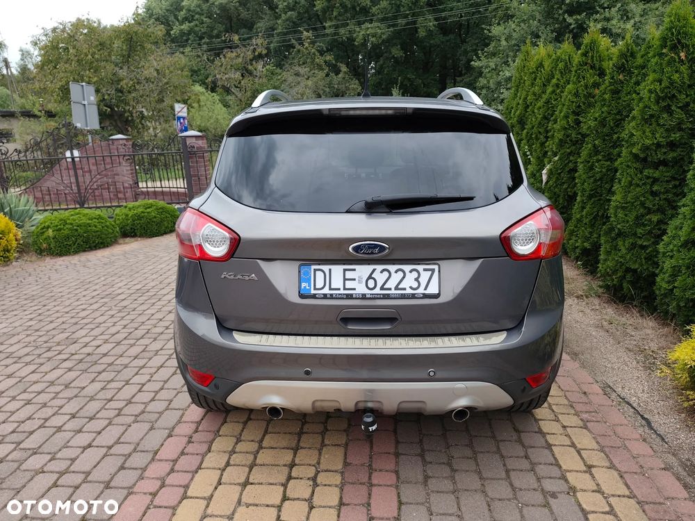 Ford Kuga 2.0 TDCi 4WD Titanium - 4