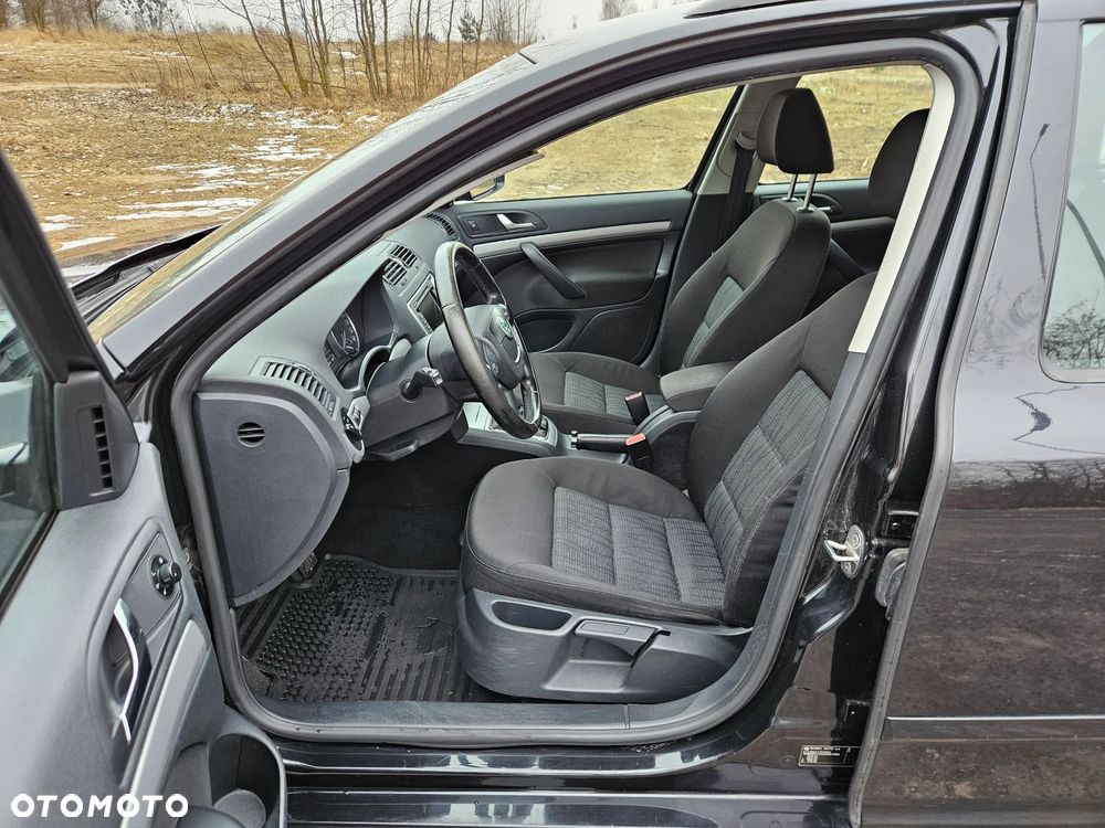 Skoda Octavia 2.0 TDI DPF Ambition DSG - 13