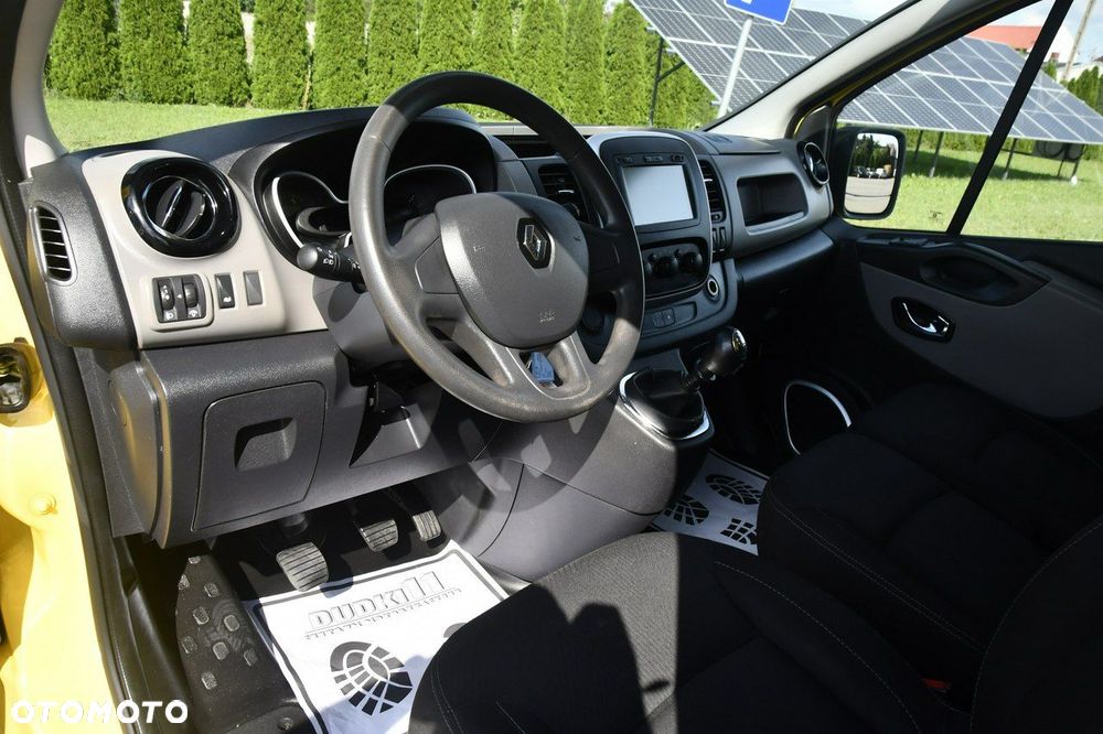 Renault Trafic - 15