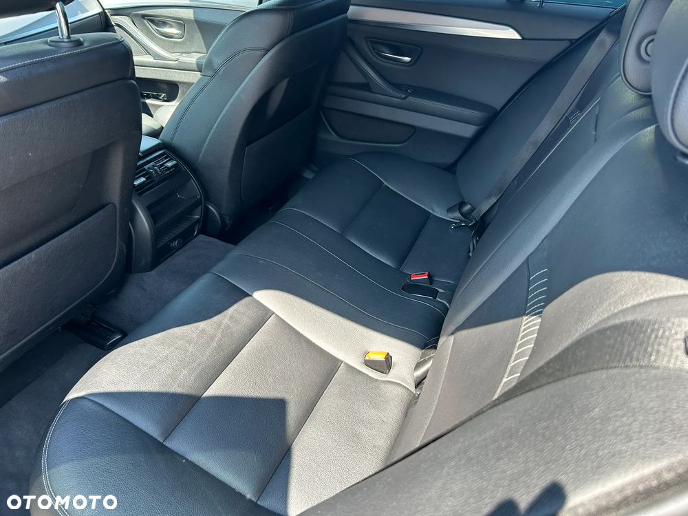 BMW Seria 5 520d Efficient Dynamics M Sport sport - 20