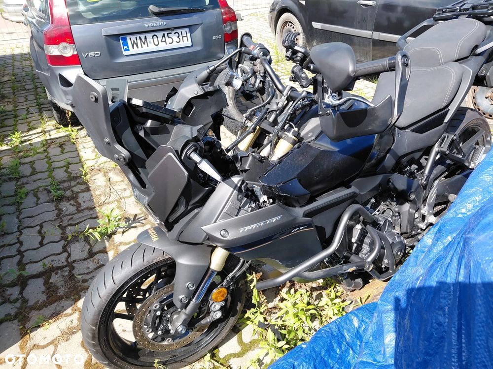 Yamaha MT - 6