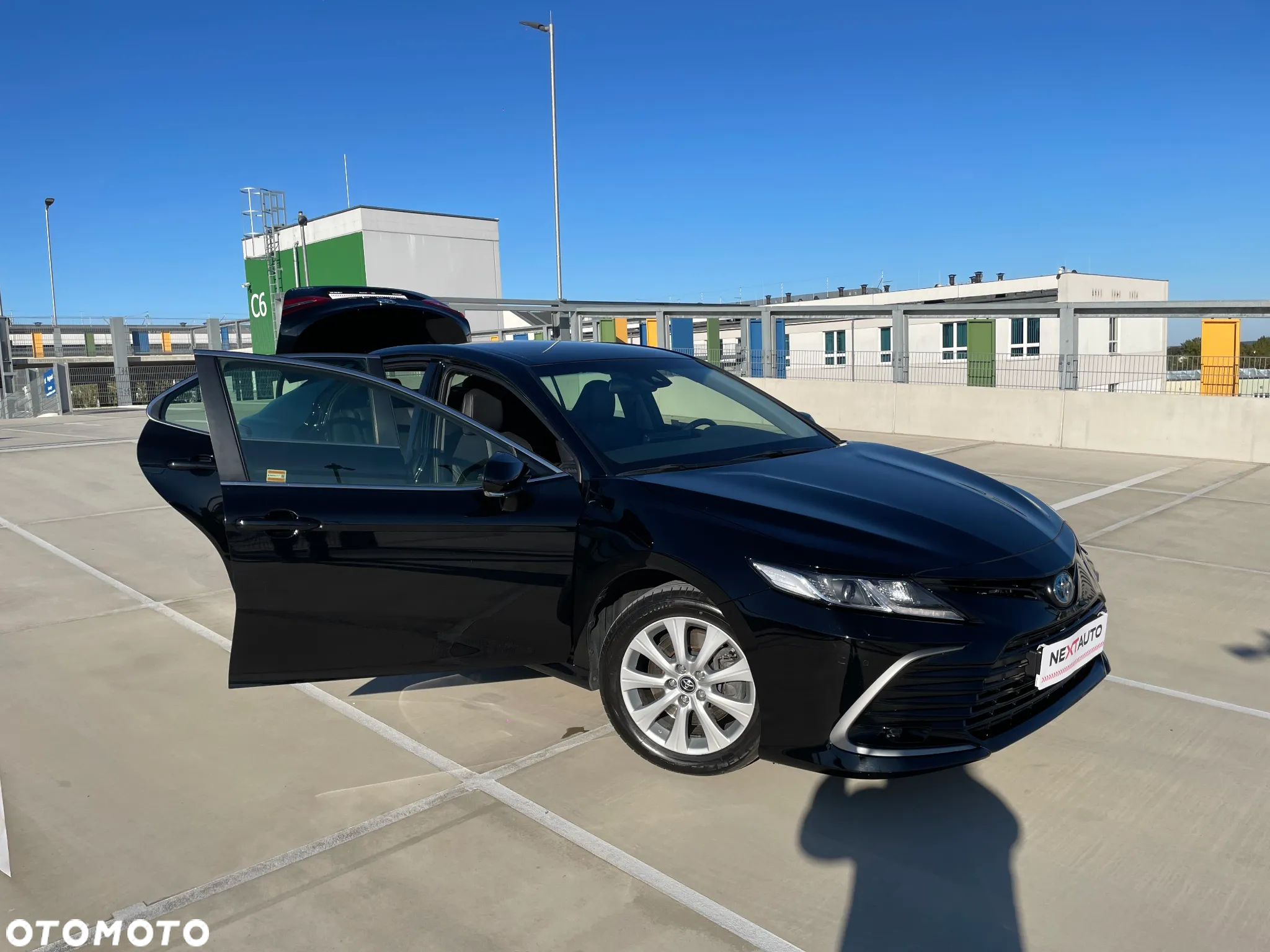 Toyota Camry 2.5 Hybrid Prestige CVT - 9
