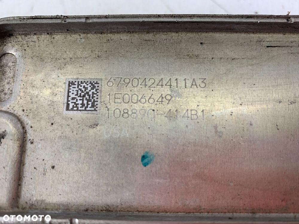 CHARGER DURANGO CHALLENGER PACIFICA 3.6 CHŁODNICA OLEJU 6790424411A3 - 3