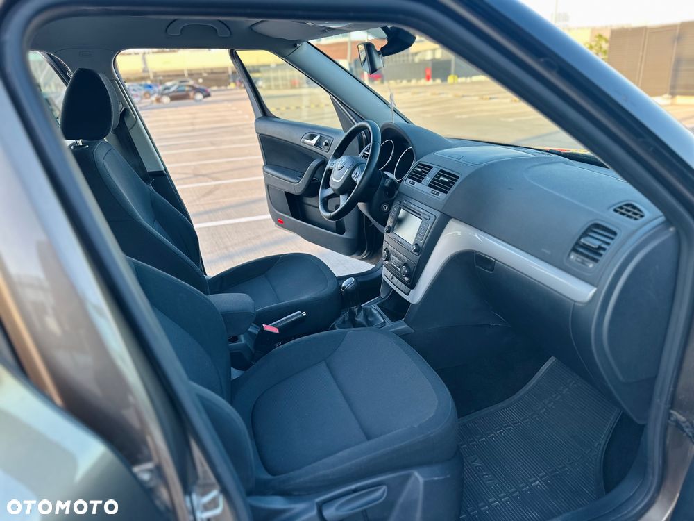 Skoda Yeti 2.0 TDI DPF Active - 10