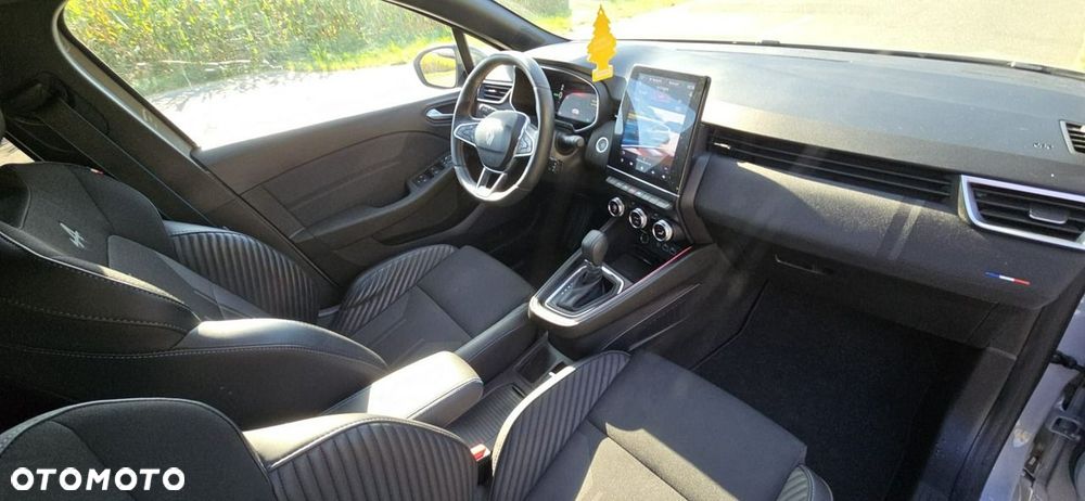 Renault Clio - 17