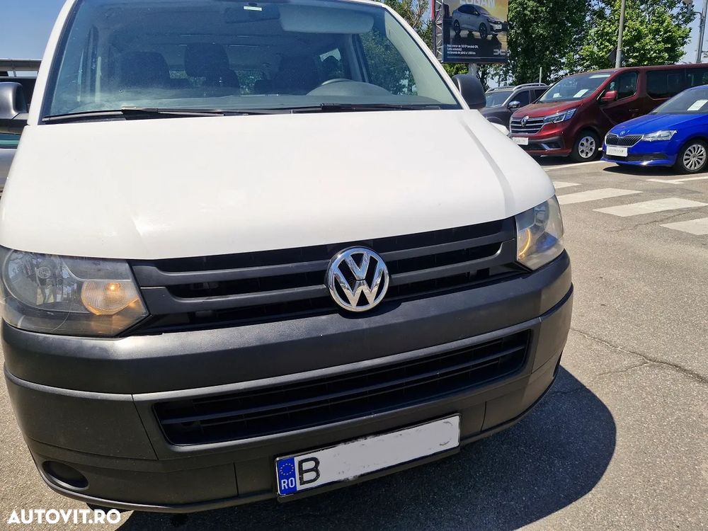 Volkswagen Caravelle - 17