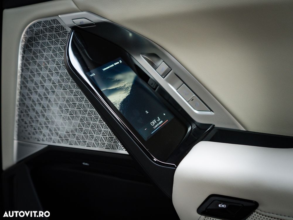 BMW M7 M760e xDrive AT PHEV - 39