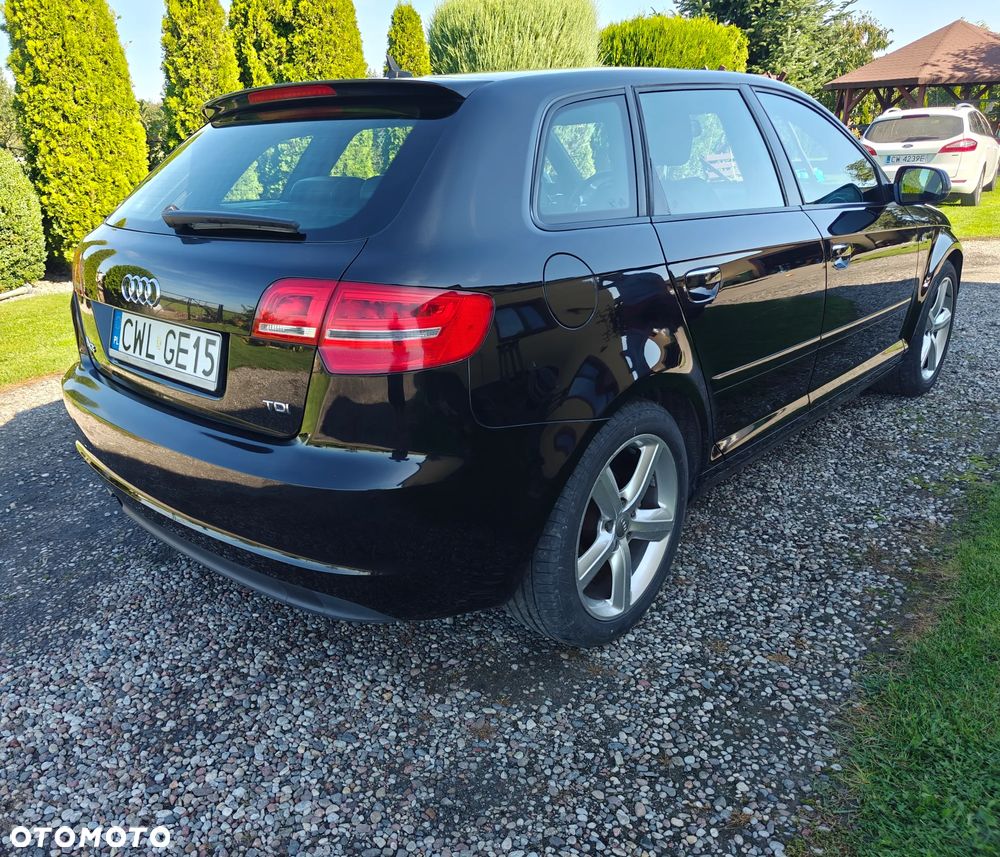 Audi A3 Sportback 2.0 TDI DPF S line Sportpaket - 7