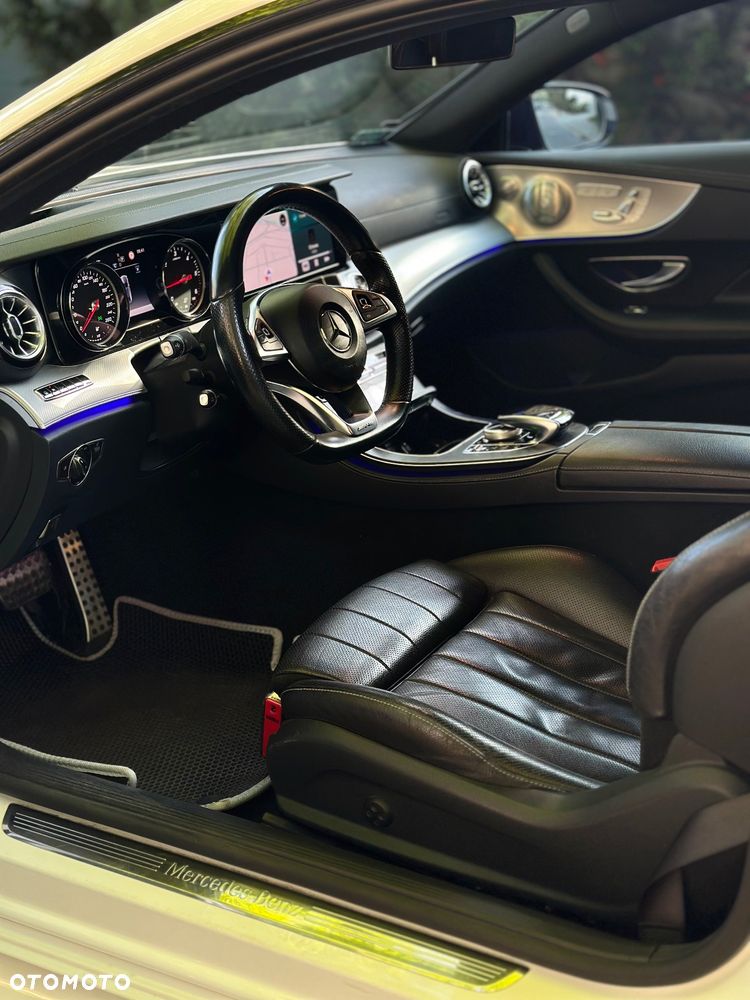 Mercedes-Benz Klasa E 220 d Coupe 4-Matic 9G-TRONIC - 9