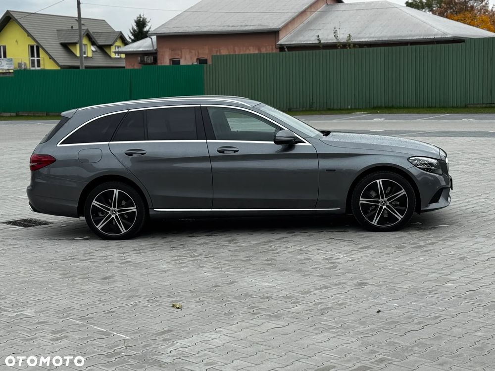 Mercedes-Benz Klasa C 220 d 9G-TRONIC Avantgarde - 6