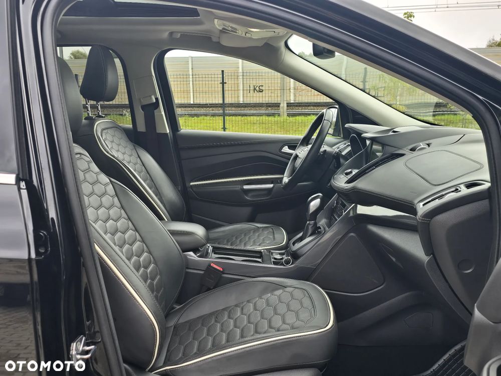 Ford Kuga 2.0 TDCi 4x4 Vignale - 18