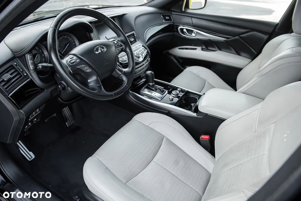 Infiniti M M37 S - 16