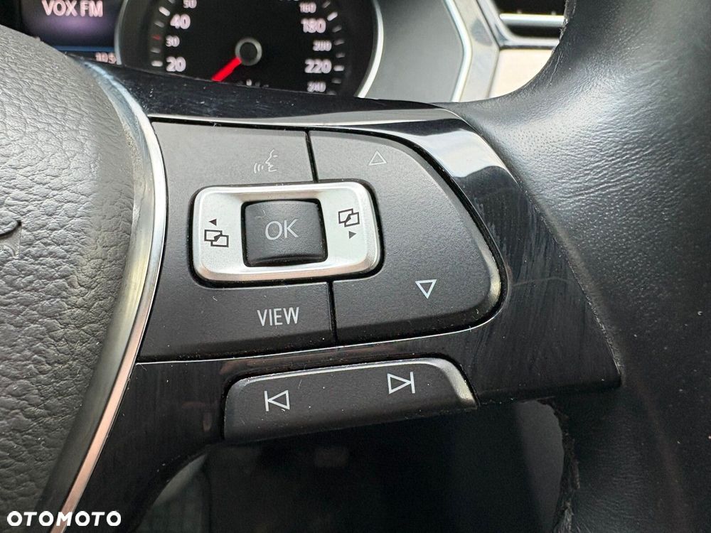 Volkswagen Passat Variant - 22