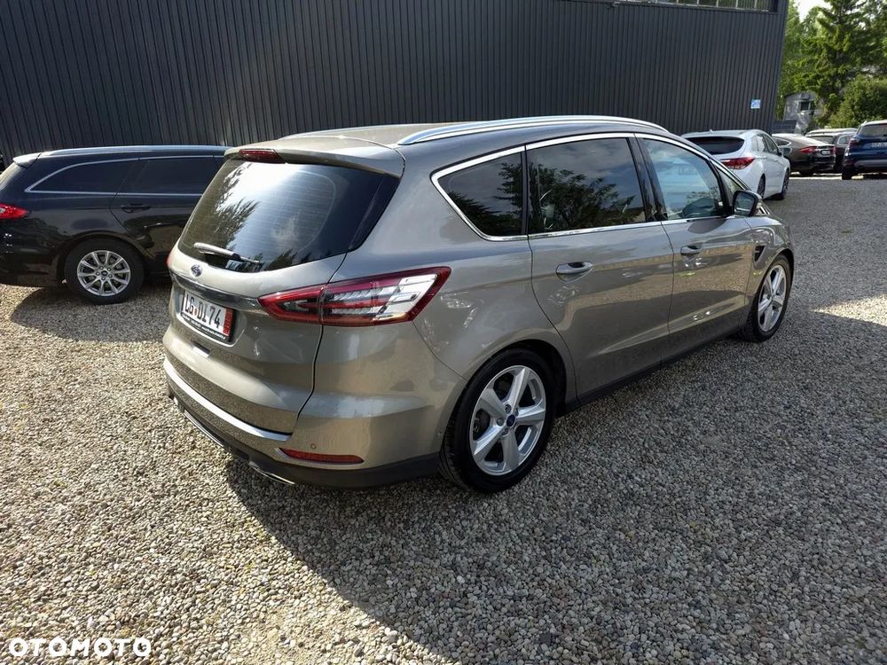 Ford S-Max 2.0 TDCi Titanium - 4