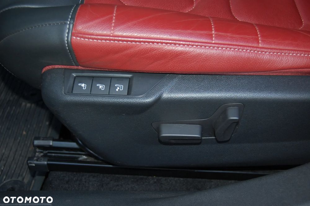 Citroën C4 1.2 PureTech Shine S&S EAT8 - 17