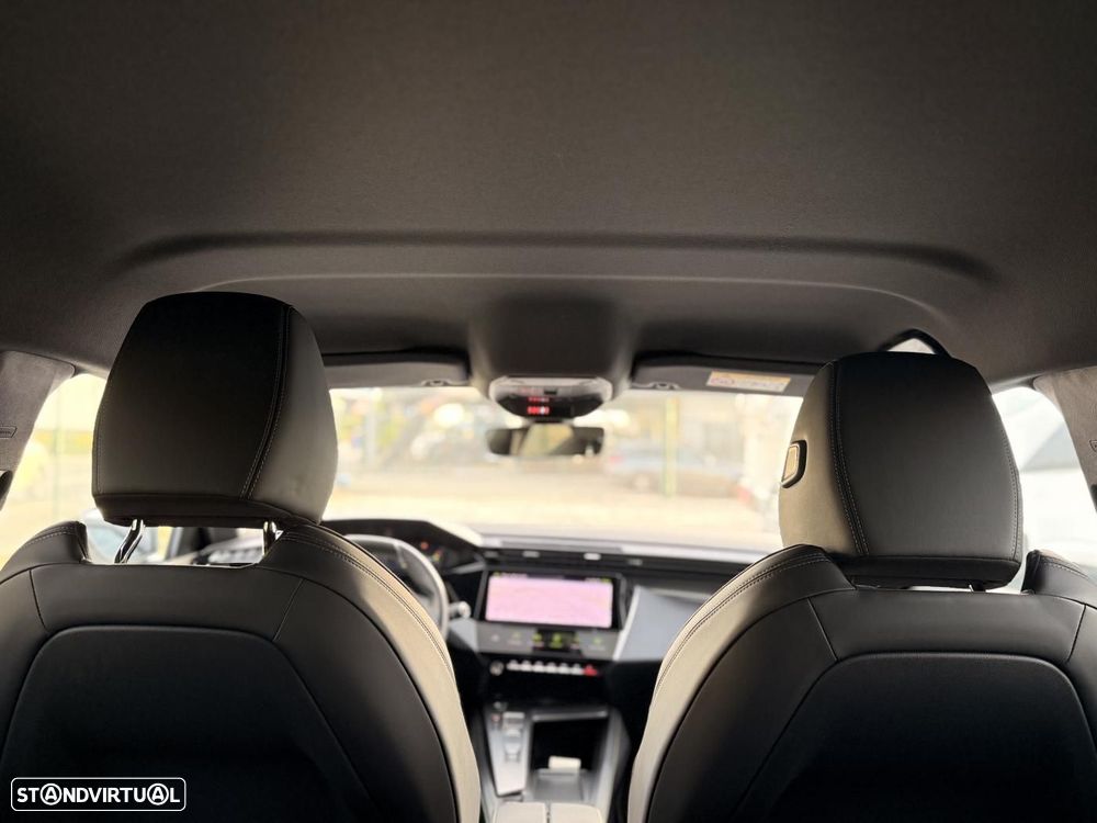 Peugeot 308 1.2 PureTech GT EAT8 - 46