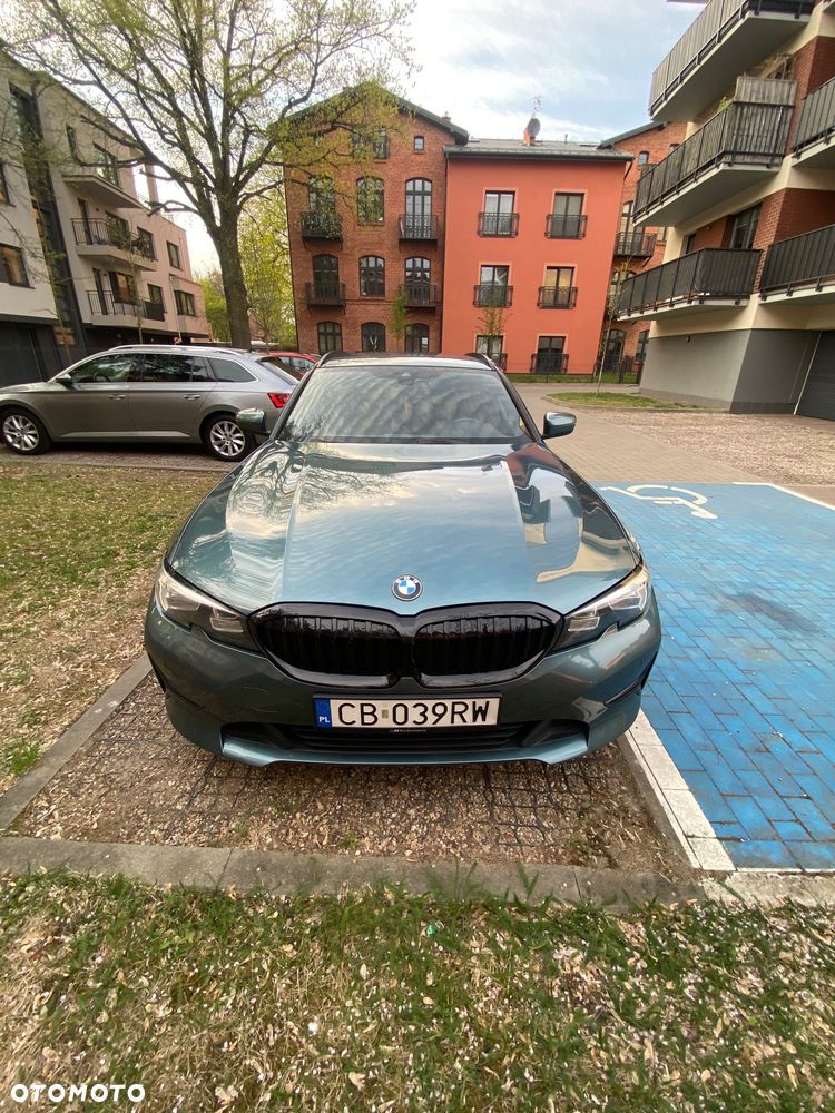 BMW Seria 3 318d Edition M Sport Shadow - 1