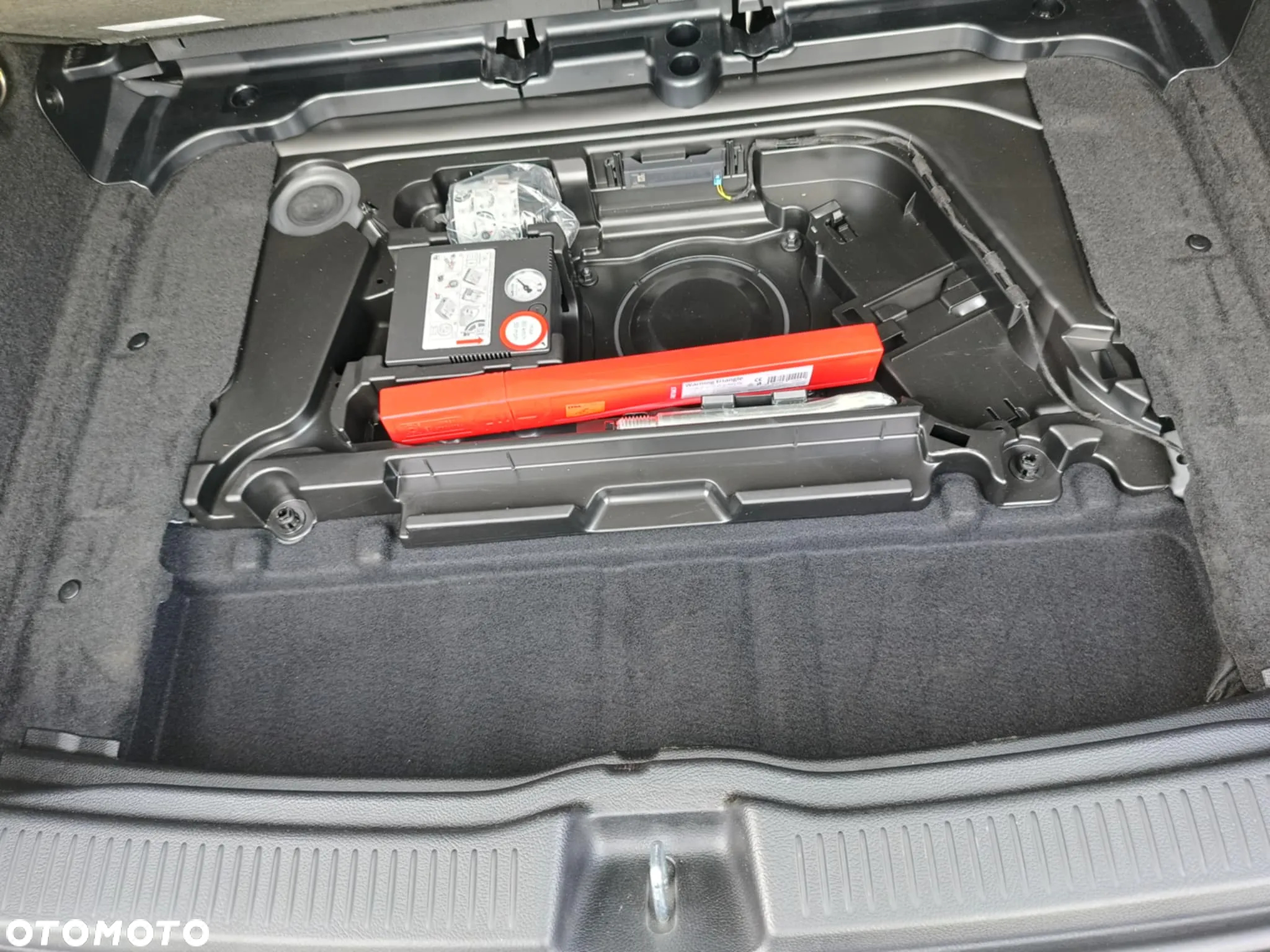 Mercedes-Benz Klasa B 180 Style - 28