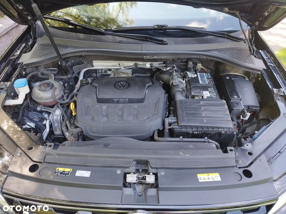 Volkswagen Tiguan - 8