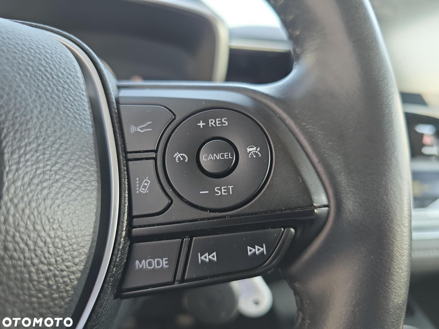 Toyota Corolla - 23